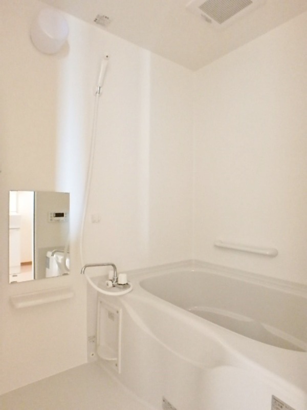 バス・シャワールーム　図面と現状に相違がある場合には現状を優先