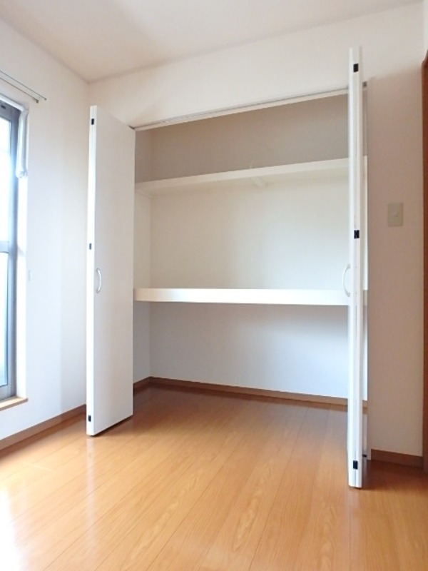 収納　図面と現状に相違がある場合には現状を優先