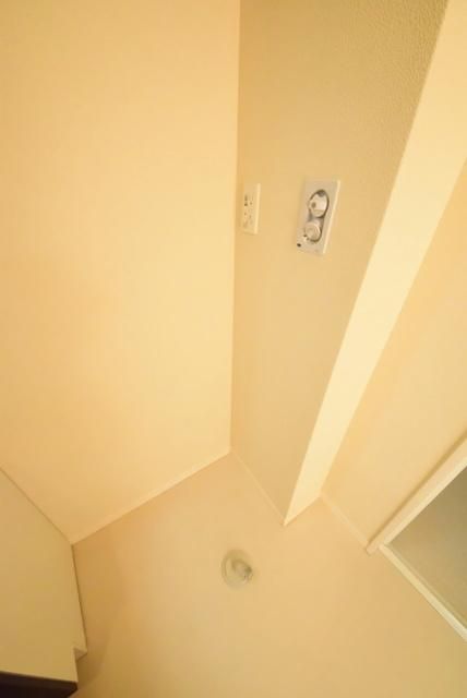 その他設備　室内洗濯機置き場です