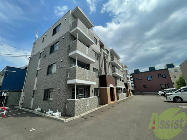 建物外観　札幌市北区北２２条西「フーレビラ」