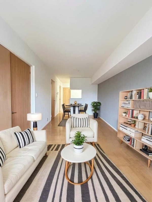 居室・リビング　ＣＧ画像の為実際は家具・家電の設置無し。