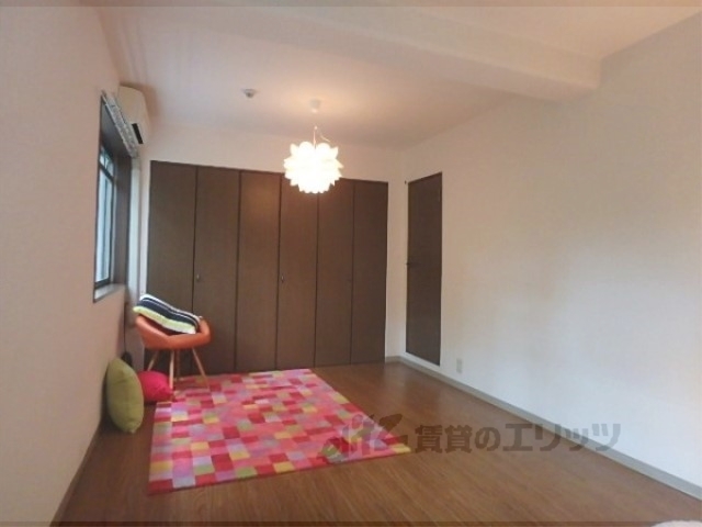 居室・リビング　洋室