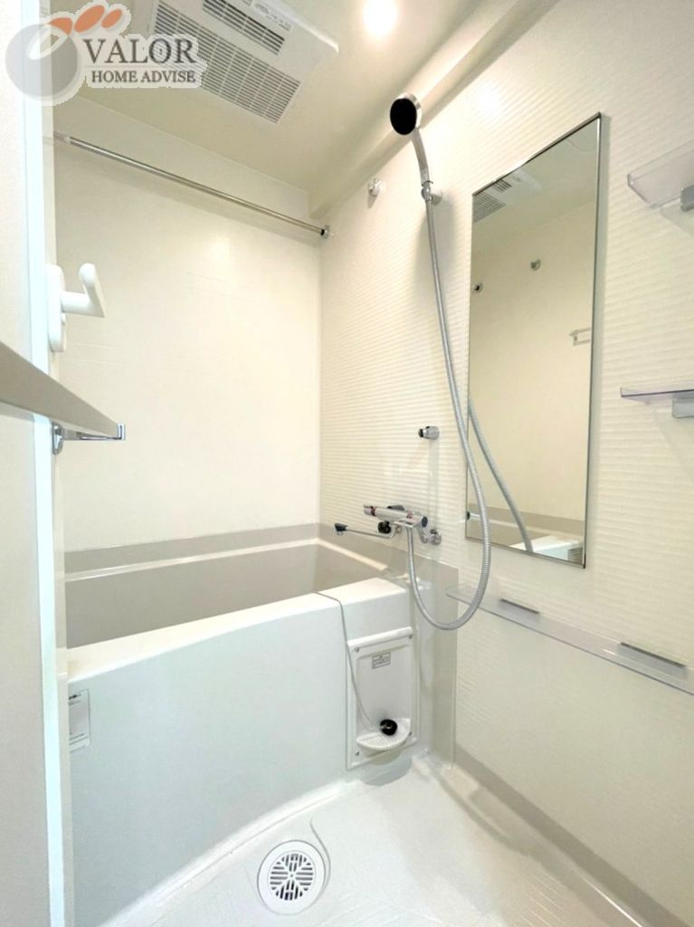 バス・シャワールーム　バス