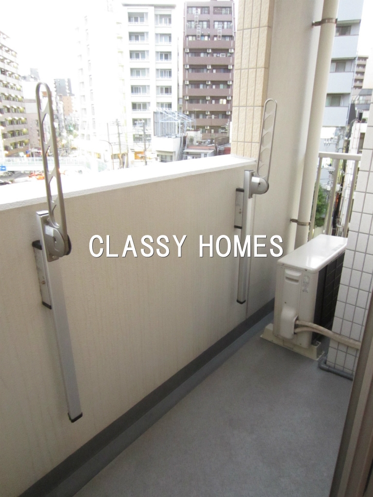 バルコニー　2007年竣工エステムプラザ品川サウスヒルズ：バルコニー