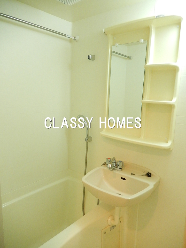 バス・シャワールーム　2007年竣工エステムプラザ品川サウスヒルズ：浴室