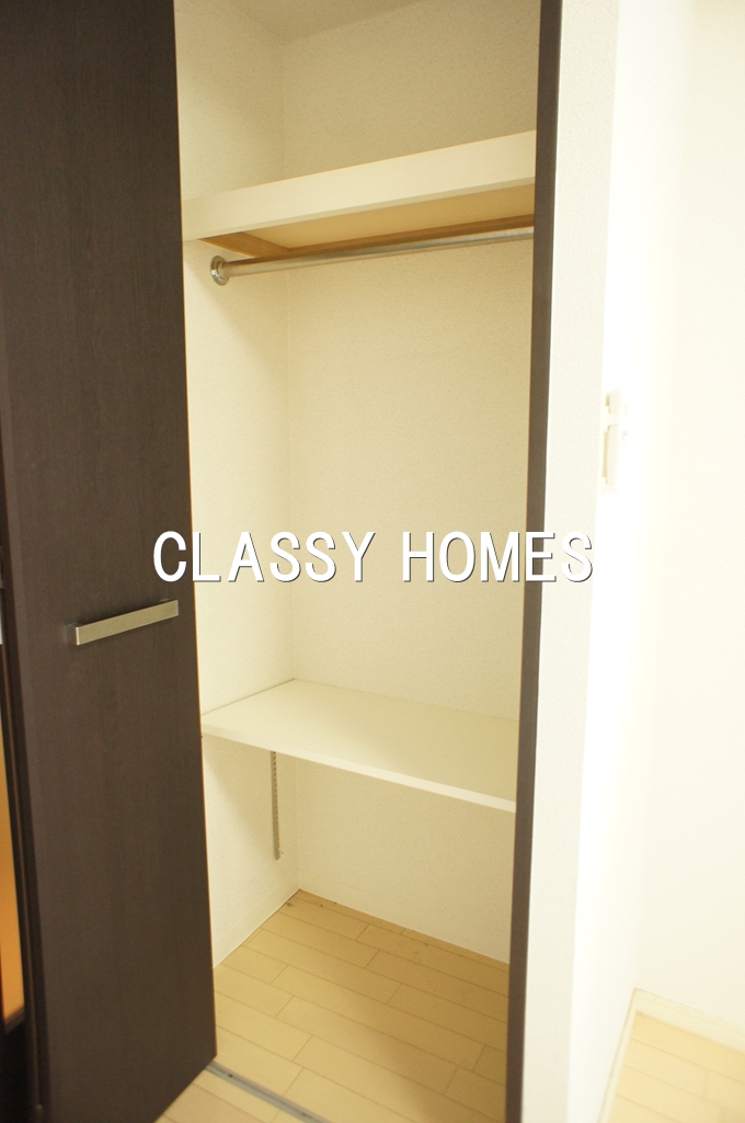 収納　2007年竣工エステムプラザ品川サウスヒルズ：クローゼット