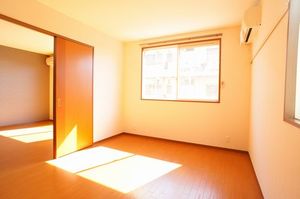 その他部屋・スペース　【洋室６．４帖】あると嬉しいエアコン付き♪