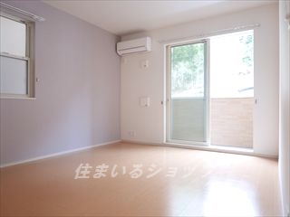 居室・リビング　エアコン付き