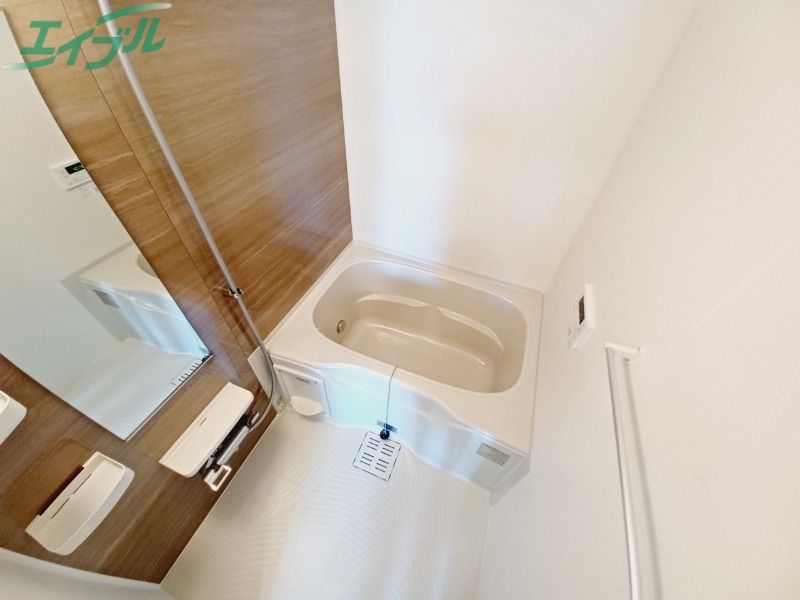 バス・シャワールーム　同タイプの部屋写真です