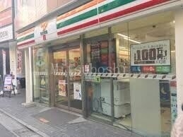 コンビニ　セブンイレブン世田谷北沢店（コンビニ）まで435m