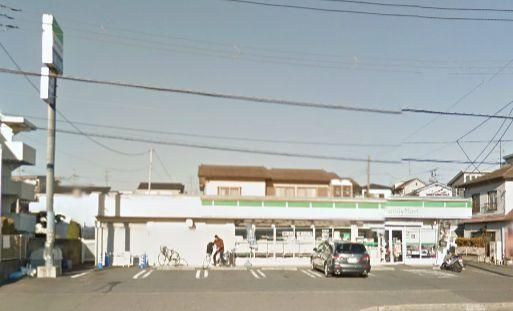 コンビニ　ファミリーマート藤沢石川店（コンビニ）まで703m