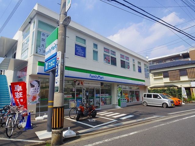 コンビニ　ファミリーマート ひばりヶ丘駅北店（コンビニ）まで219m