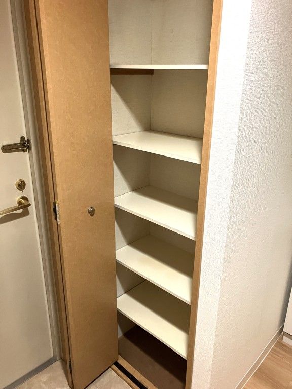 収納