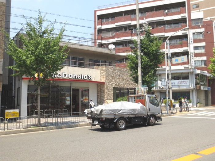 飲食店　マクドナルド（飲食店）まで642m