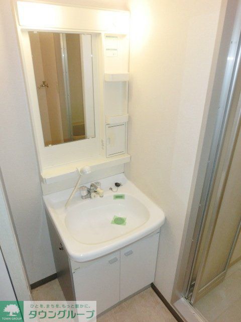 洗面設備　シャンプードレッサー