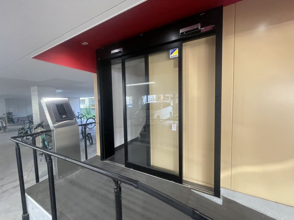 CUBE浦安の外観写真
