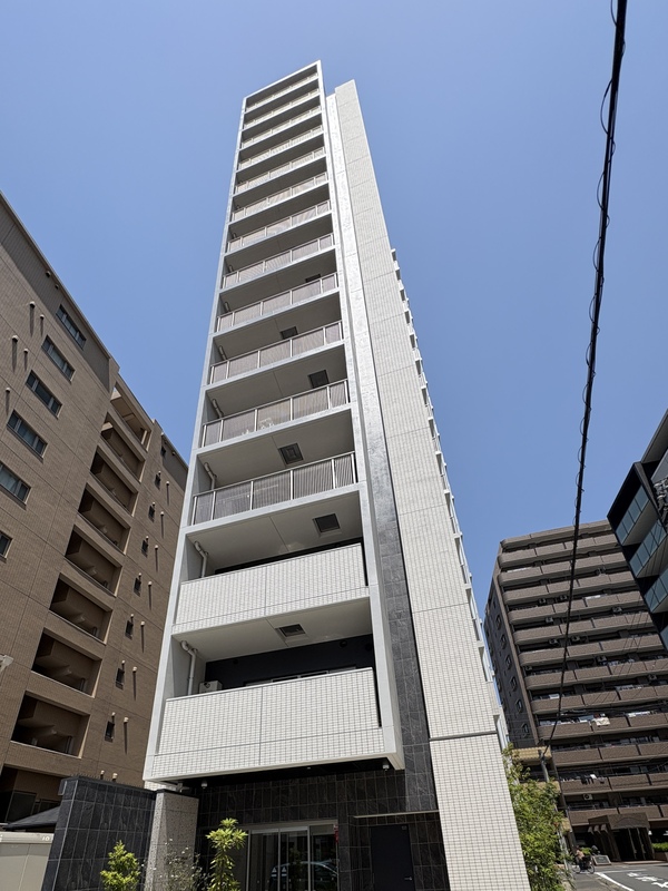プレサンスロジェ泉高岳