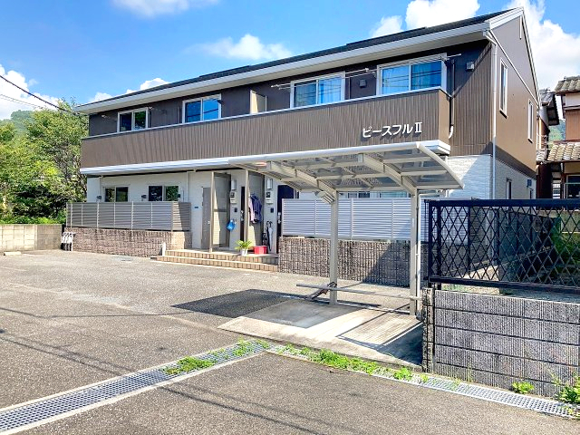 建物外観　2025年8月撮影