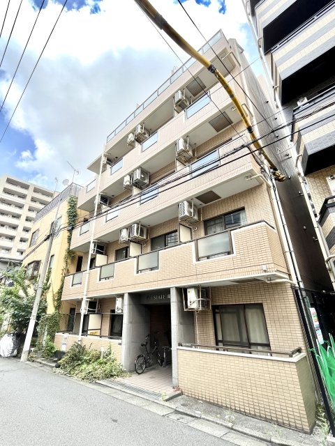 建物外観　落ち着いた雰囲気の外観です