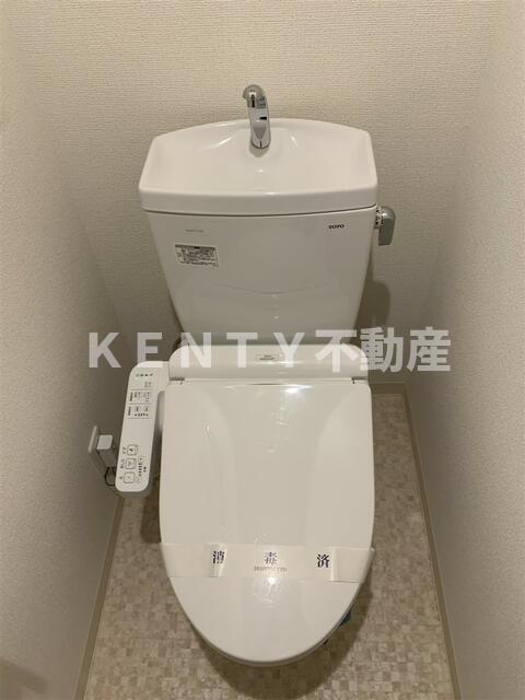トイレ　落ち着いたトイレです