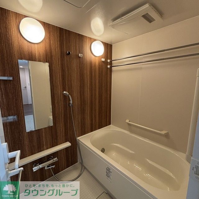 バス・シャワールーム　※写真は同タイプ住戸です。