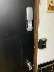 玄関　※別部屋参照