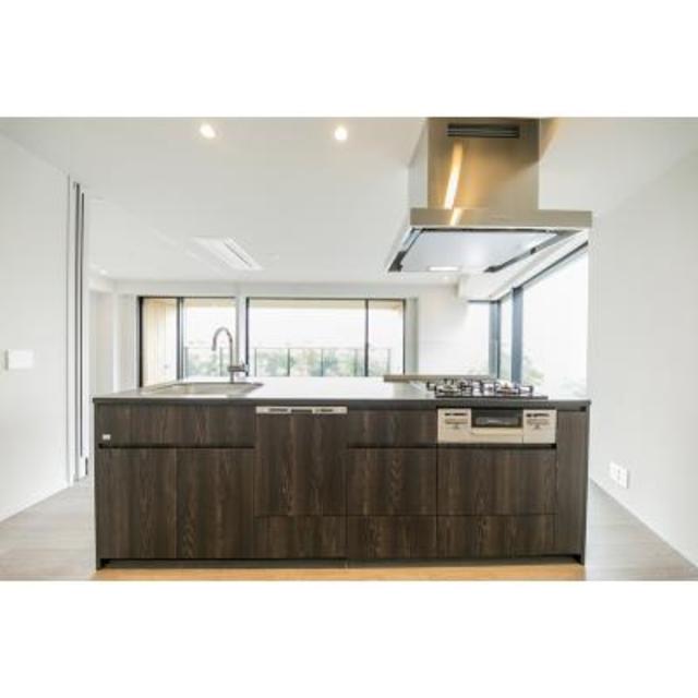 キッチン　※写真は同タイプ住戸です。