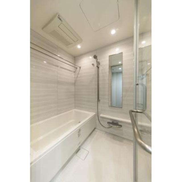 バス・シャワールーム　※写真は同タイプ住戸です。