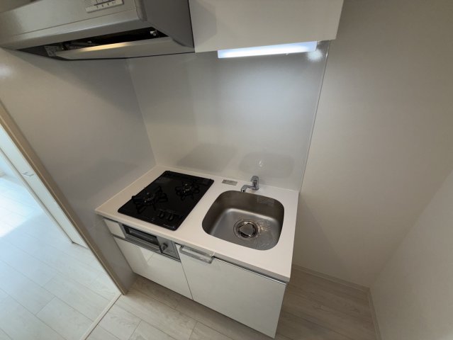 キッチン　同物件別部屋写真