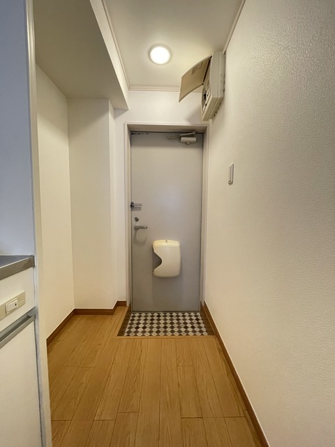 玄関　※１０３号室参考写真