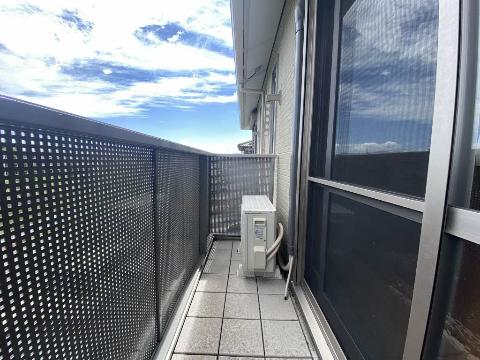 バルコニー　ベランダ