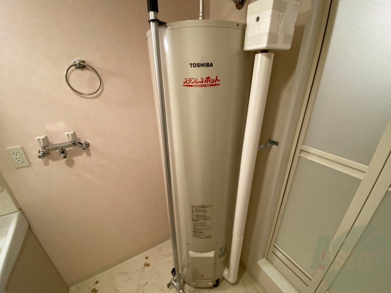 その他設備　電気温水器です。オール電化でお得で安心ですね