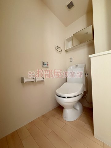 トイレ　コンパクトで使いやすいトイレです