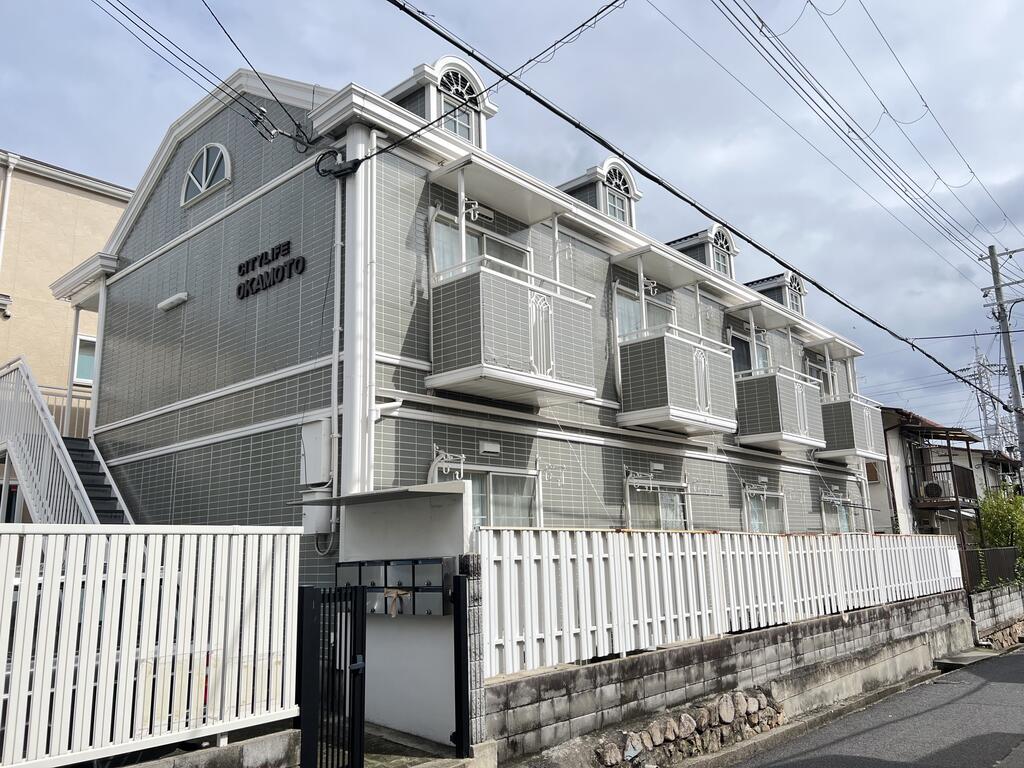シティライフ岡本の外観写真