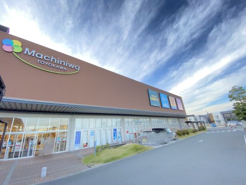 スーパー　遠鉄ストア 豊川店（スーパー）まで796m