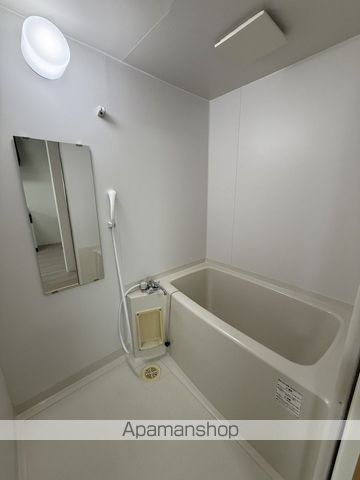 マキシム仁井令の風呂写真