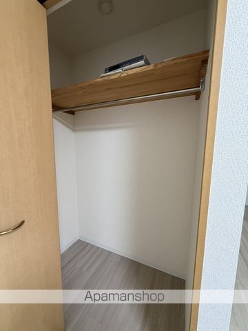 マキシム仁井令の内装写真