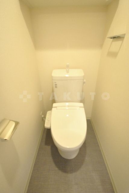 プレサンス新大阪ジェイズのトイレ写真