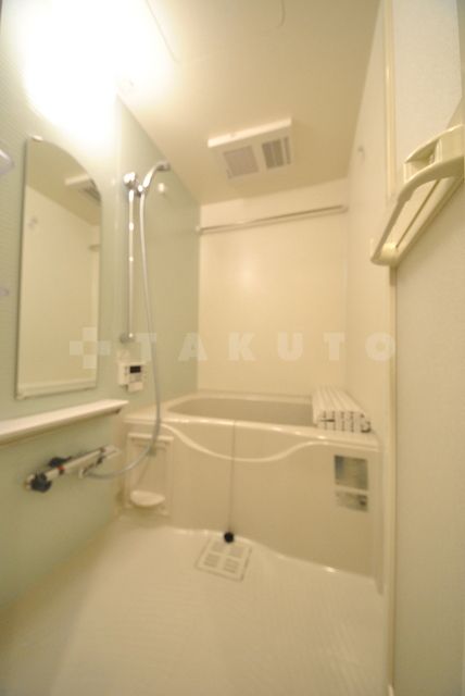 プレサンス新大阪ジェイズの風呂写真