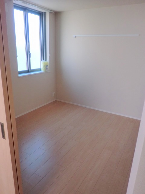 その他部屋・スペース　★キレイなフローリングの角部屋です★