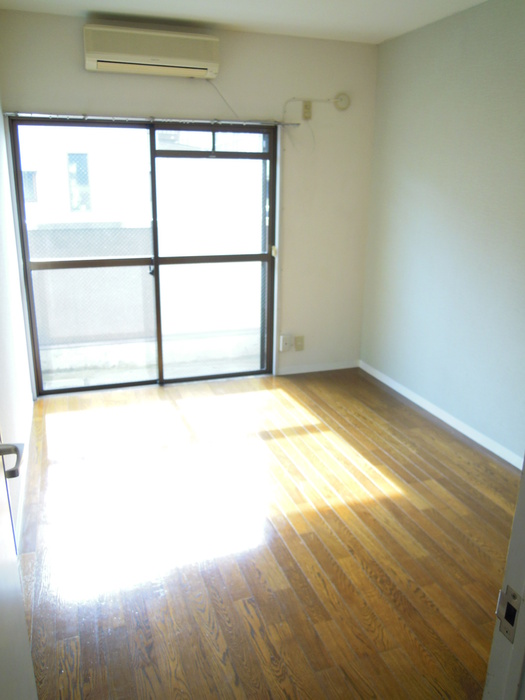 ADVANCE矢作の居間写真