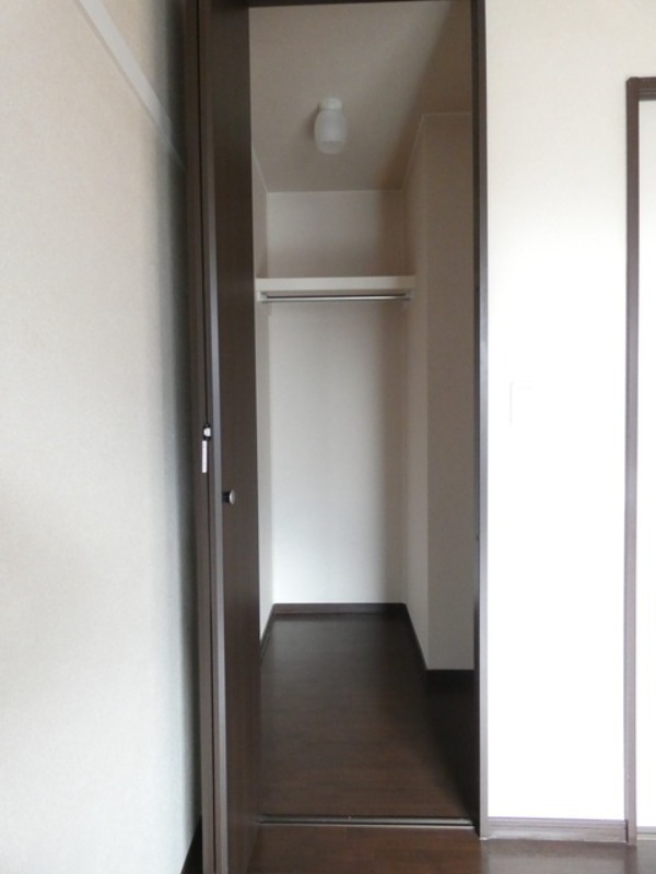 収納　図面と現状に相違がある場合には現状を優先