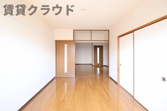 居室・リビング　ゆったりとした居間です