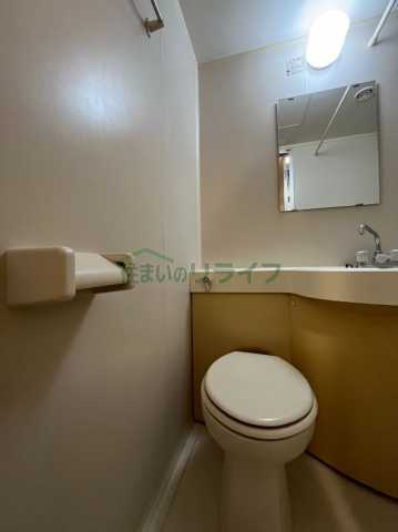 三越東中野マンションのトイレ写真
