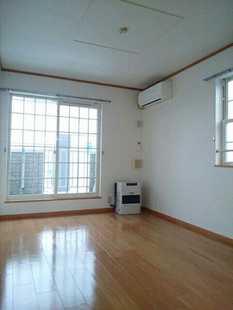 パームハイムSIIの居間写真
