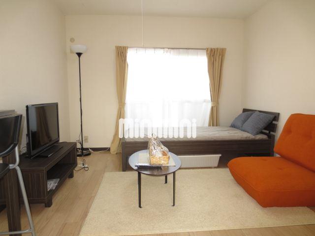 居室・リビング　家具家電付き