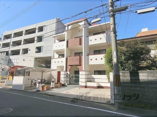 京都市左京区高野東開町のマンションの建物外観