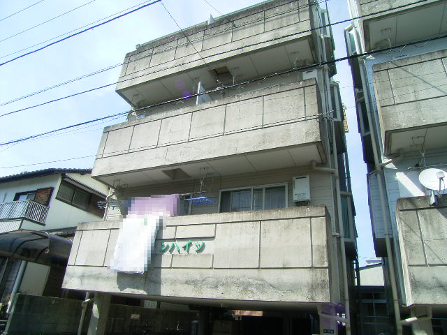 建物外観　現況を優先します。（撮影時期：2009年6月）