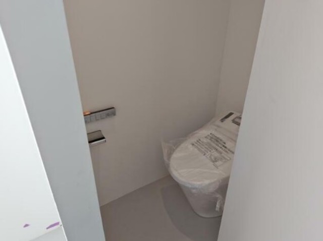 トイレ　別部屋同仕様