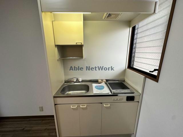 キッチン　※別部屋写真参照